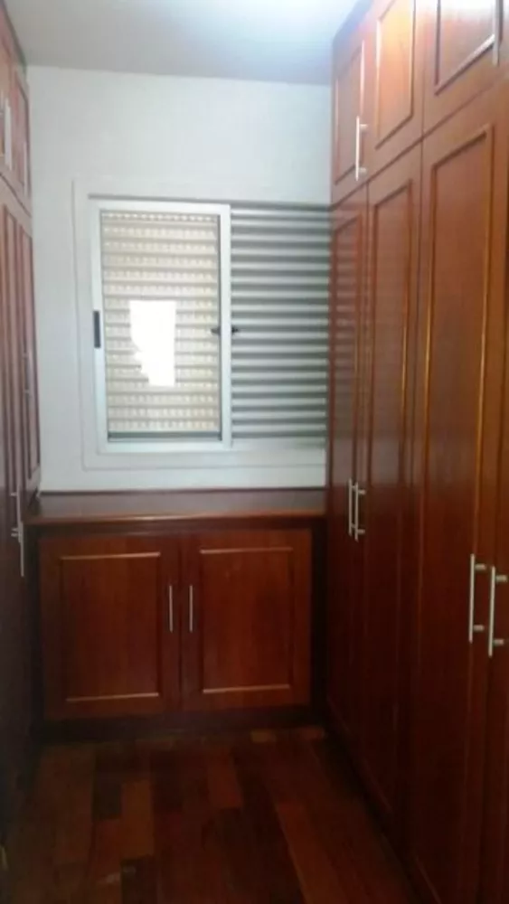 Apartamento à venda com 3 quartos, 67m² - Foto 1