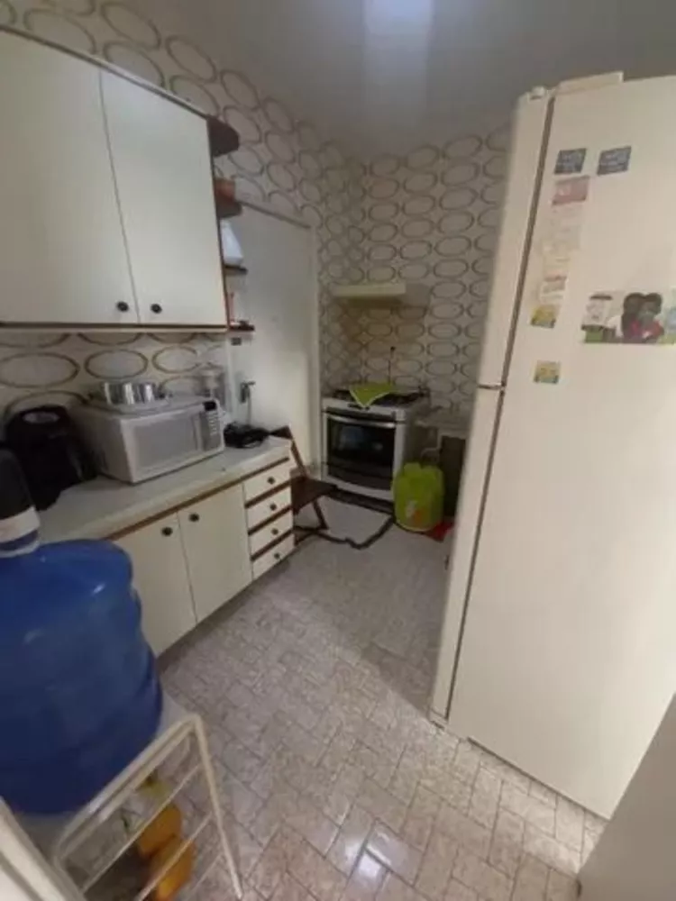 Apartamento à venda com 2 quartos, 76m² - Foto 7