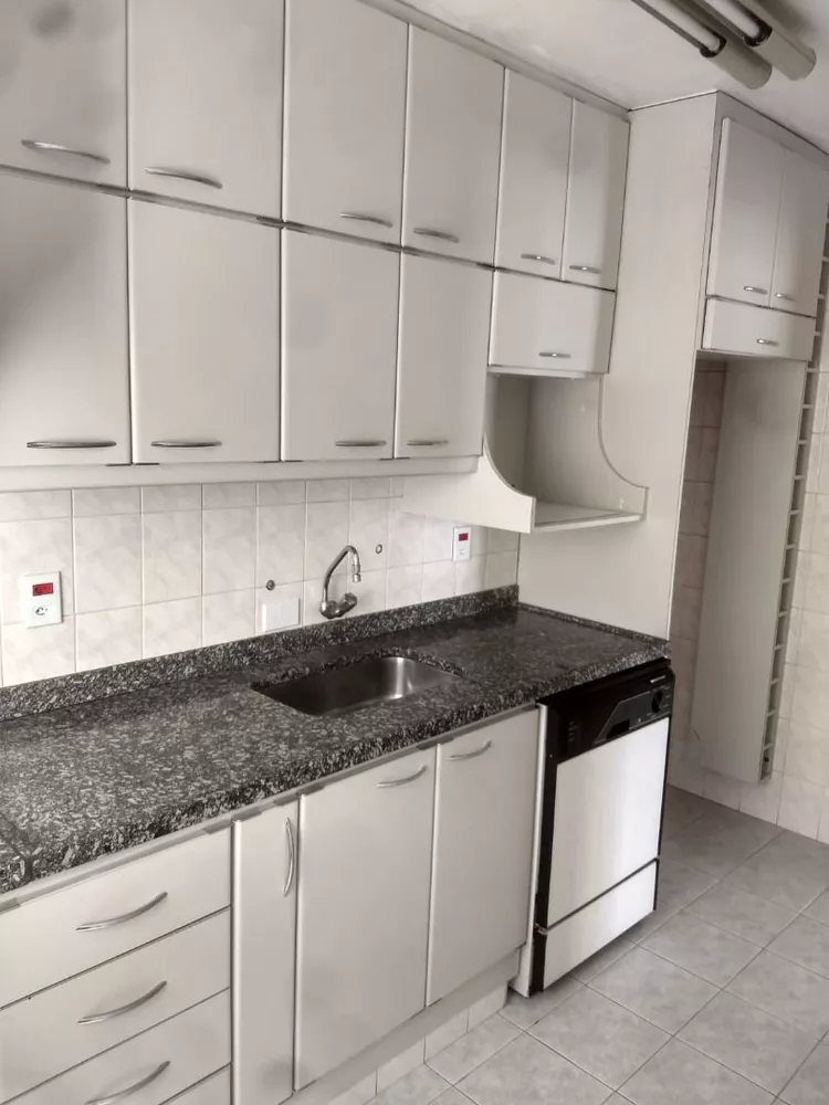 Apartamento à venda com 3 quartos, 71m² - Foto 3