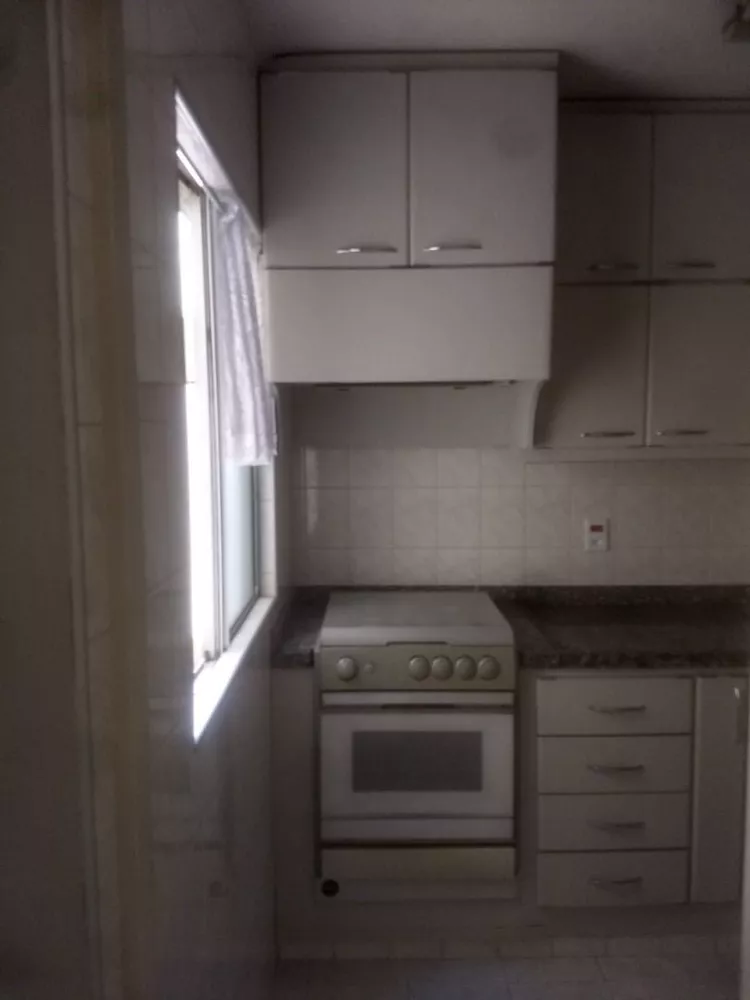 Apartamento à venda com 3 quartos, 71m² - Foto 1