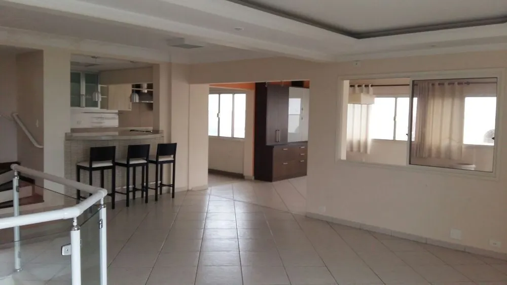 Cobertura, 3 quartos, 274 m² - Foto 8