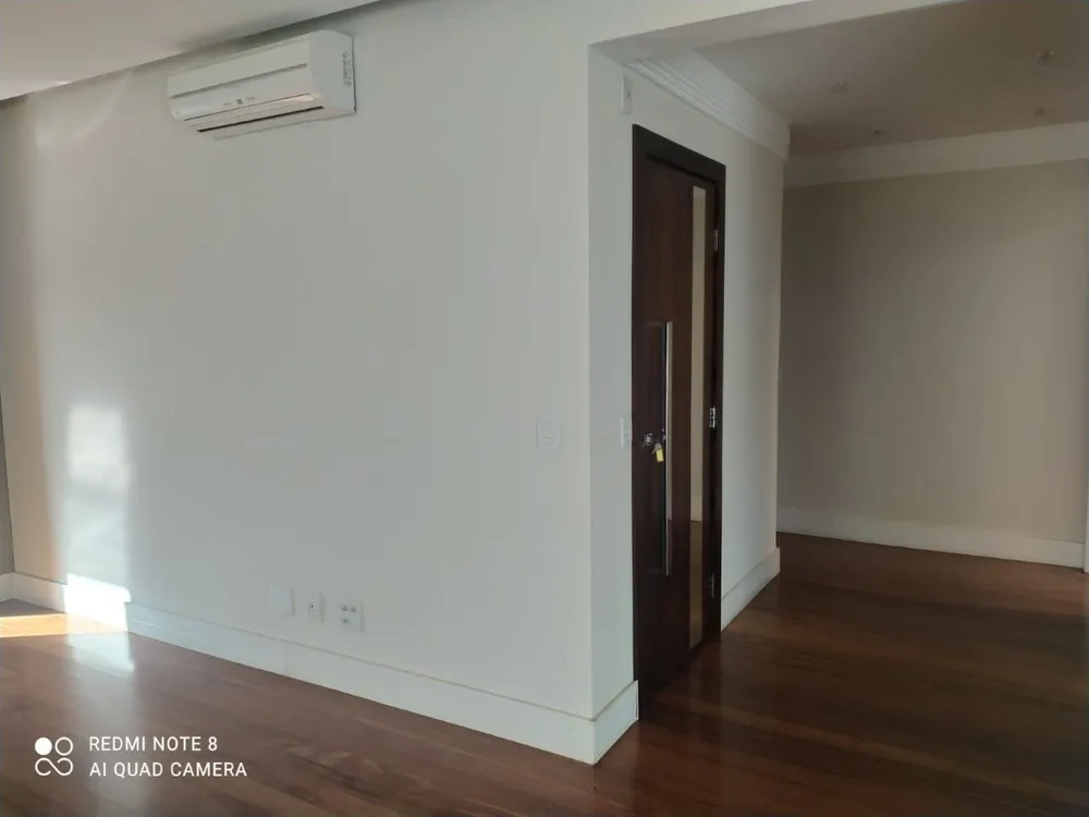 Apartamento, 3 quartos, 240 m² - Foto 8