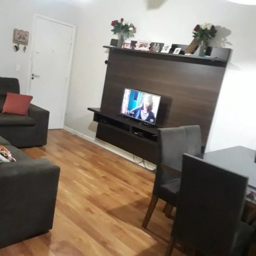 Apartamento à venda com 2 quartos, 62m² - Foto 1