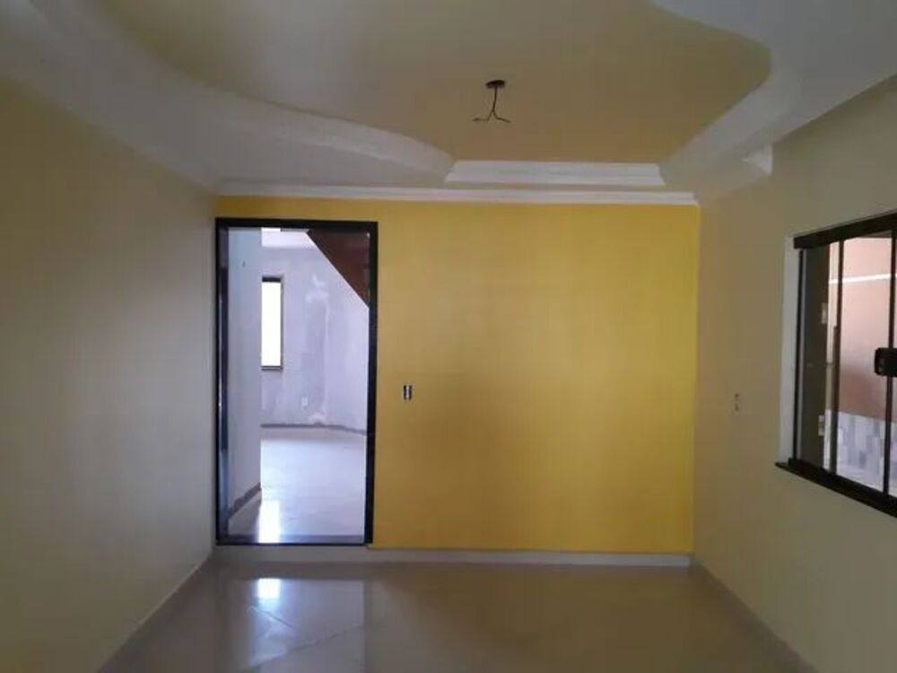 Casa à venda com 5 quartos, 250m² - Foto 3