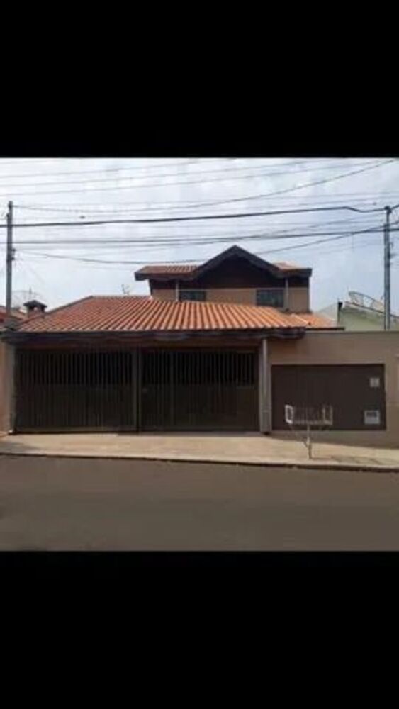 Casa, 5 quartos, 250 m² - Foto 2