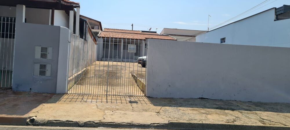 Casa, 1 quarto, 250 m² - Foto 1