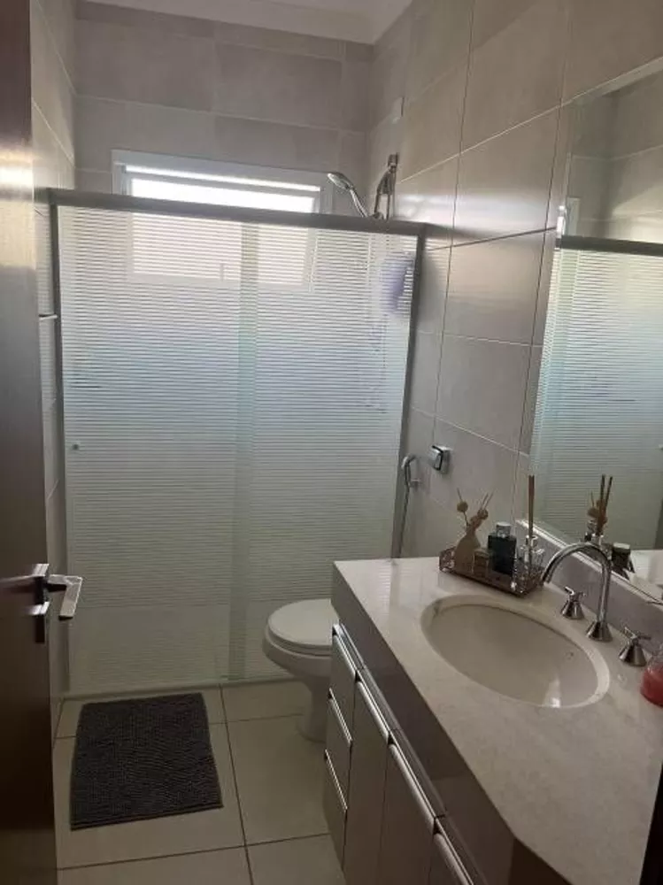 Casa de Condomínio à venda com 2 quartos, 191m² - Foto 2