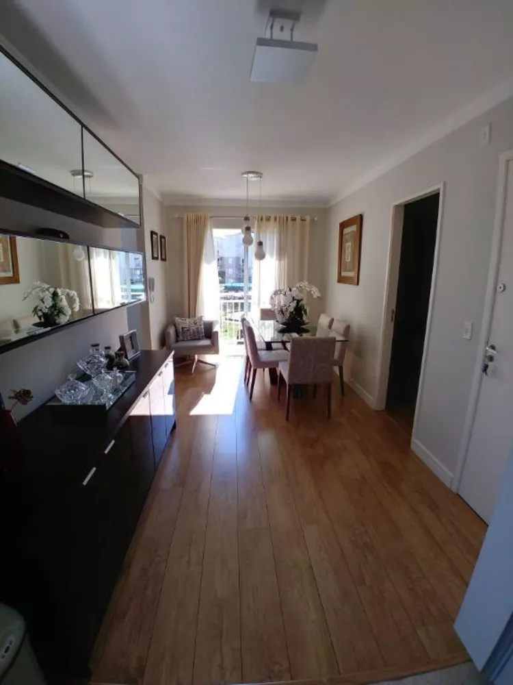 Apartamento à venda com 3 quartos, 58m² - Foto 1