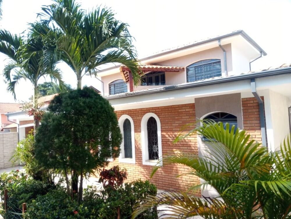 Sobrado, 4 quartos, 217 m² - Foto 1