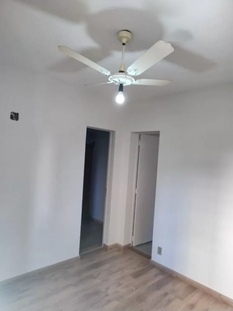 Apartamento para alugar com 3 quartos, 119m² - Foto 3