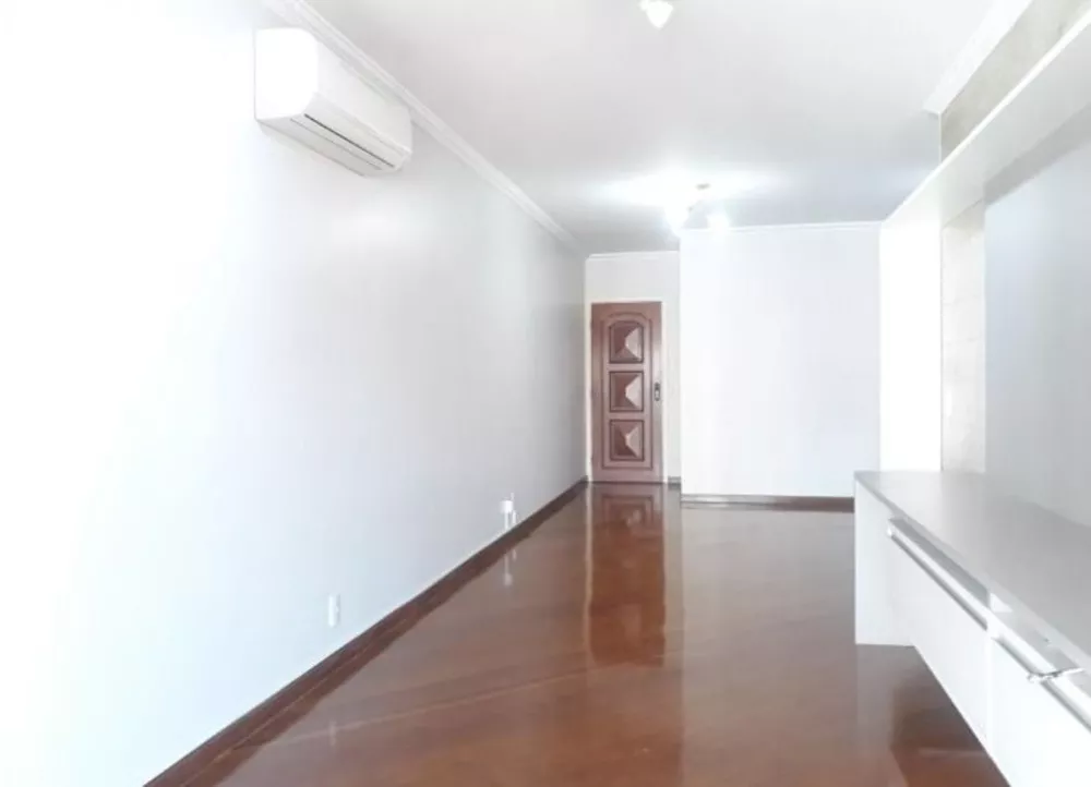 Apartamento à venda com 3 quartos, 134m² - Foto 1