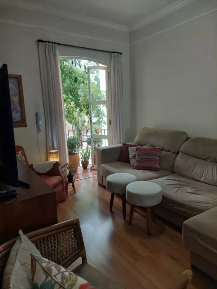 Apartamento à venda com 3 quartos, 80m² - Foto 2