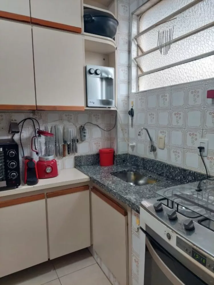 Apartamento à venda com 3 quartos, 80m² - Foto 4