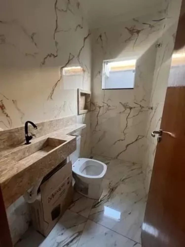 Casa à venda com 3 quartos, 95m² - Foto 4