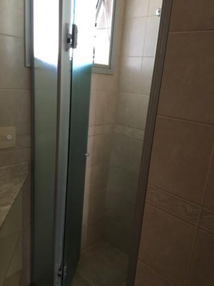 Apartamento à venda com 2 quartos, 78m² - Foto 4