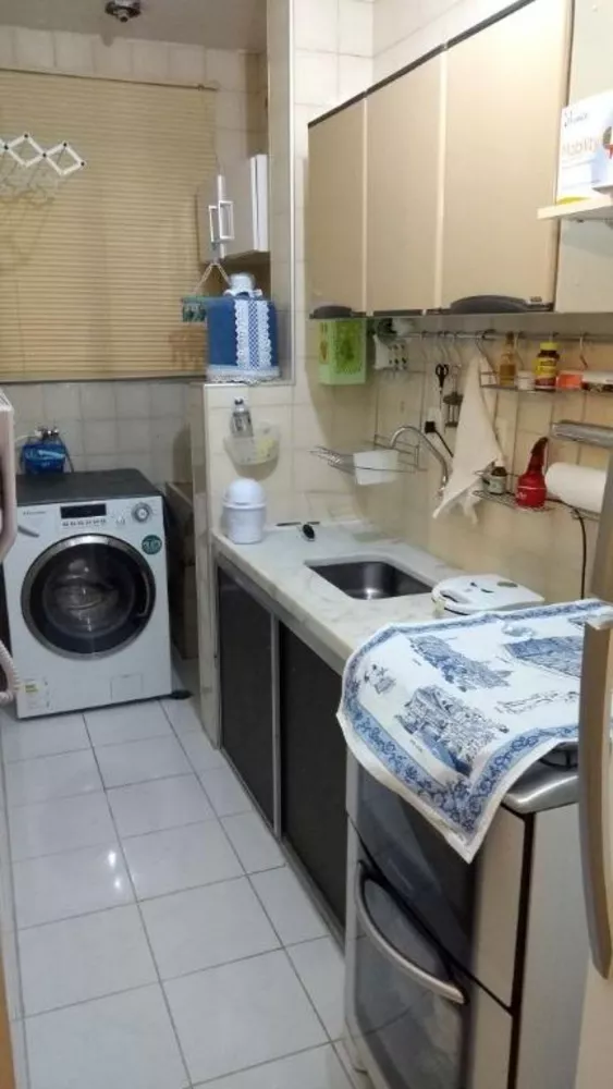 Apartamento à venda com 1 quarto, 30m² - Foto 3