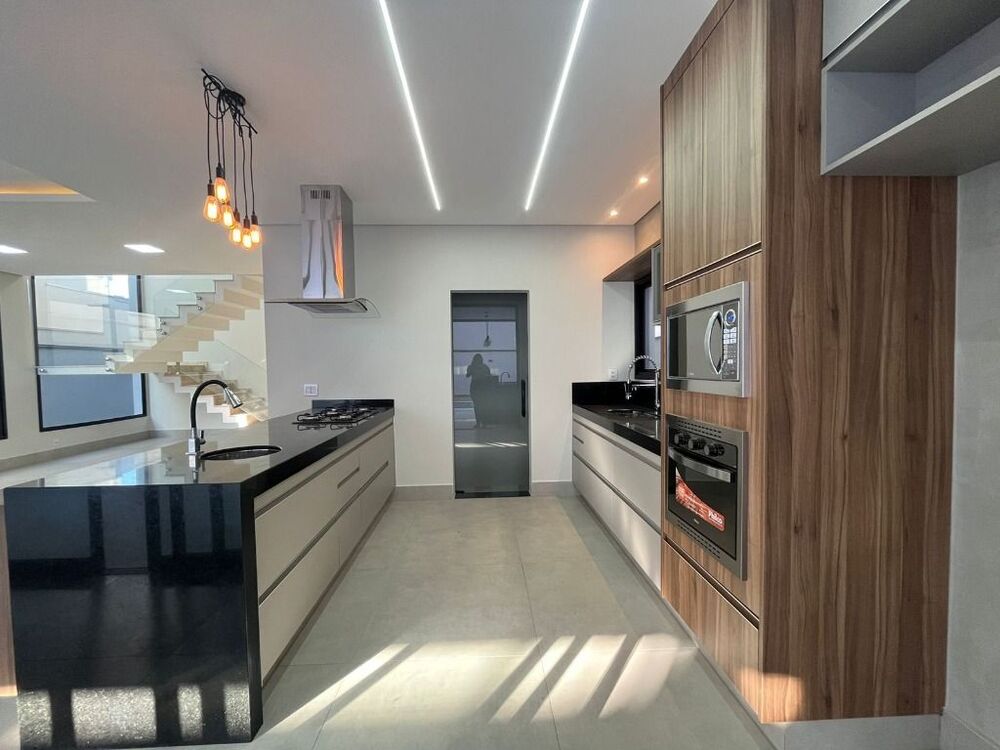 Sobrado, 4 quartos, 336 m² - Foto 2
