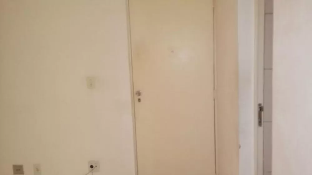 Apartamento à venda com 1 quarto, 40m² - Foto 1