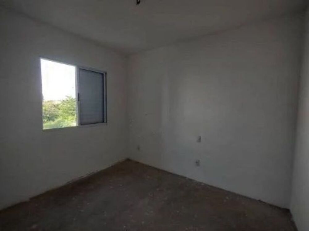 Apartamento à venda com 2 quartos, 56m² - Foto 2