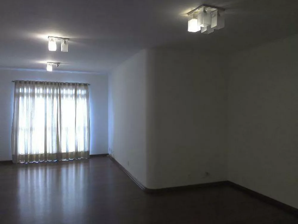 Apartamento à venda com 4 quartos, 140m² - Foto 3