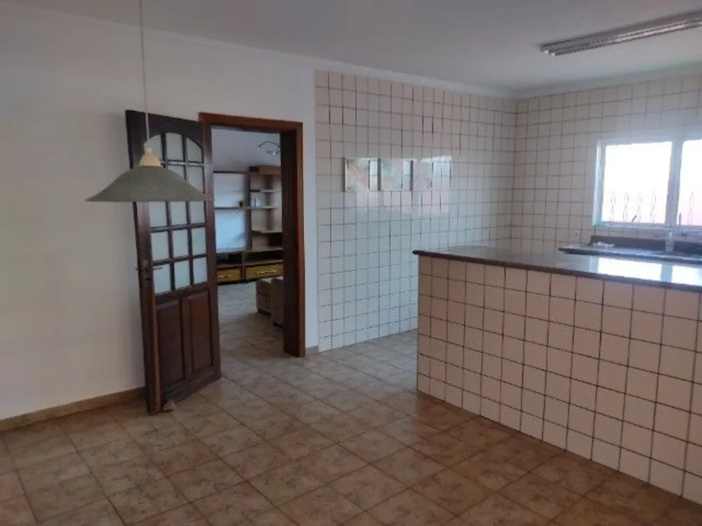Casa, 3 quartos, 250 m² - Foto 2