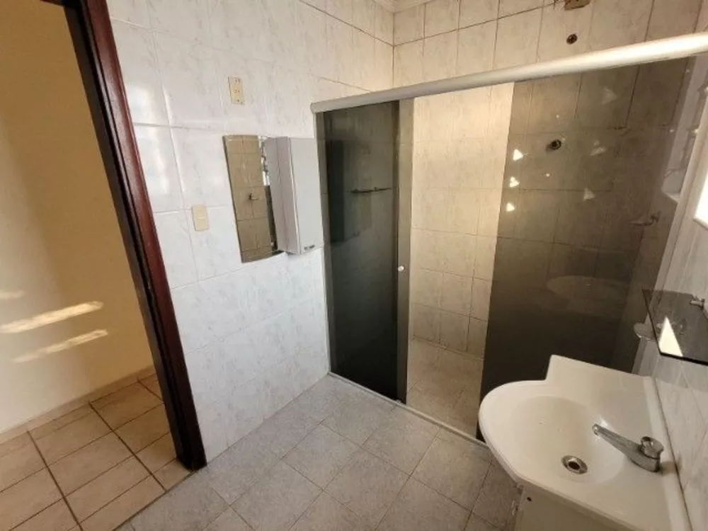 Casa à venda com 2 quartos, 175m² - Foto 10