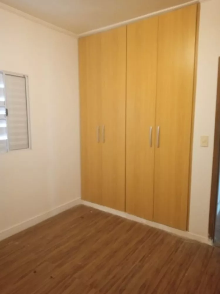 Casa à venda com 4 quartos, 160m² - Foto 2