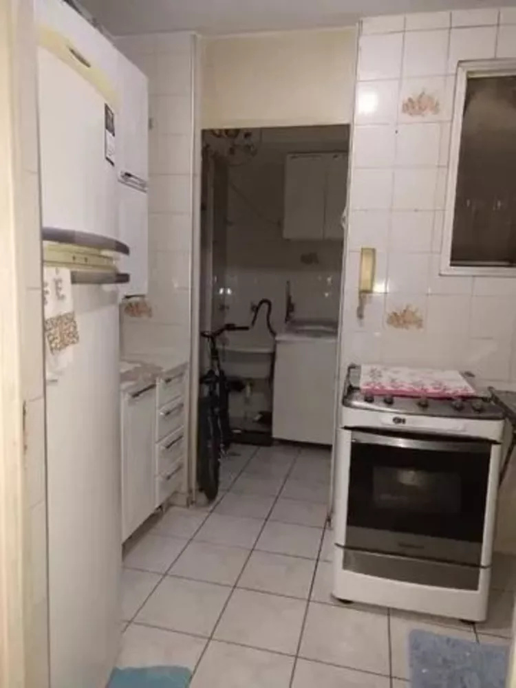 Apartamento à venda com 2 quartos, 59m² - Foto 2