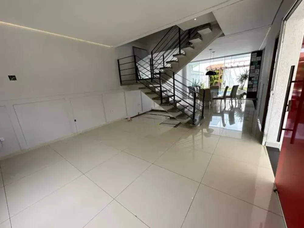 Casa de Condomínio à venda com 3 quartos, 240m² - Foto 7