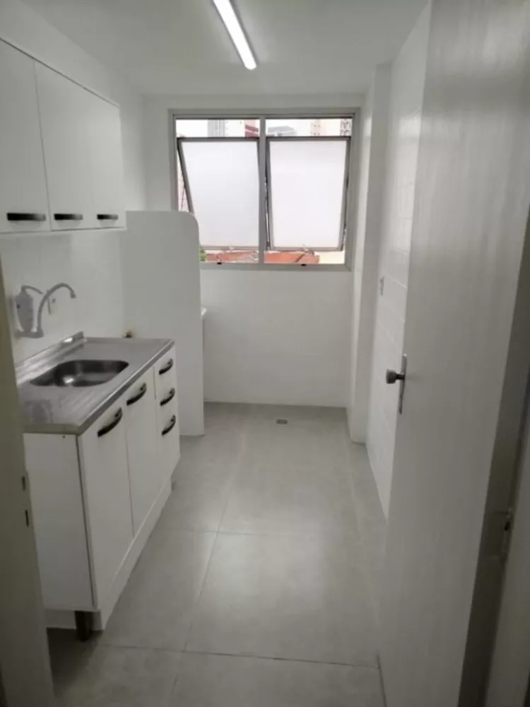 Apartamento à venda com 1 quarto, 41m² - Foto 4