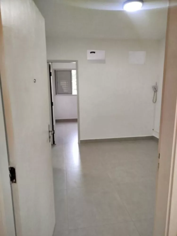 Apartamento à venda com 1 quarto, 41m² - Foto 2