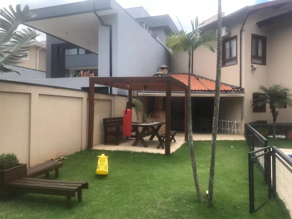 Casa de Condomínio à venda com 3 quartos, 320m² - Foto 11