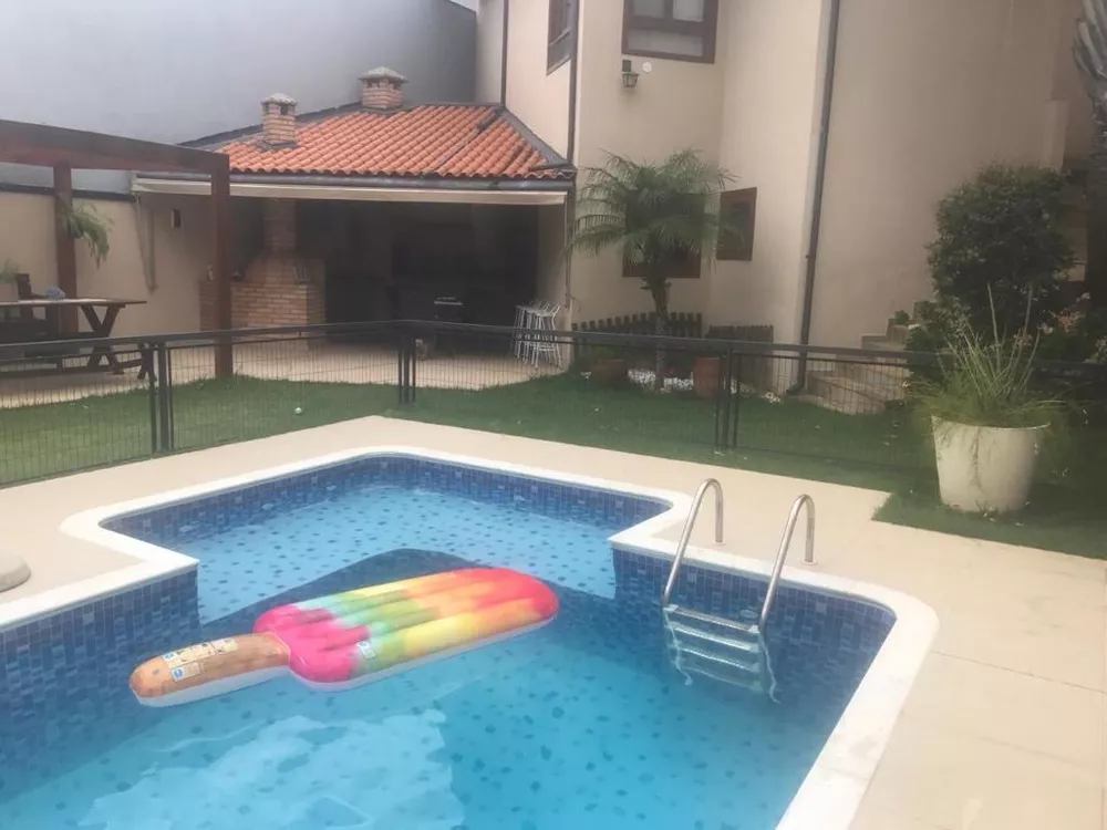 Casa de Condomínio à venda com 3 quartos, 320m² - Foto 9