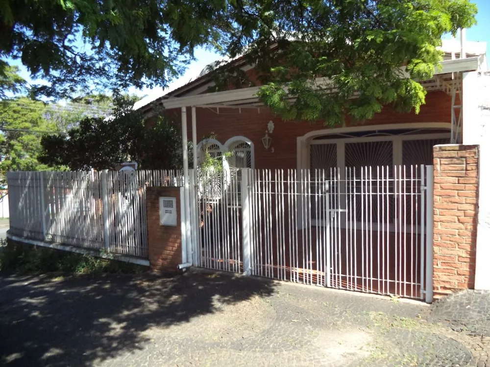 Casa, 4 quartos, 204 m² - Foto 1