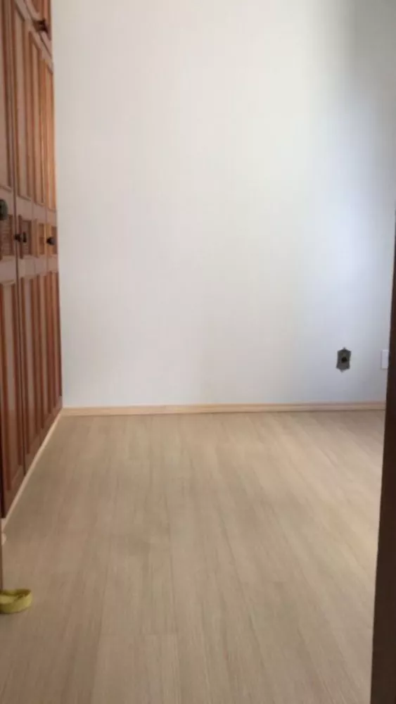 Apartamento à venda com 3 quartos, 113m² - Foto 6