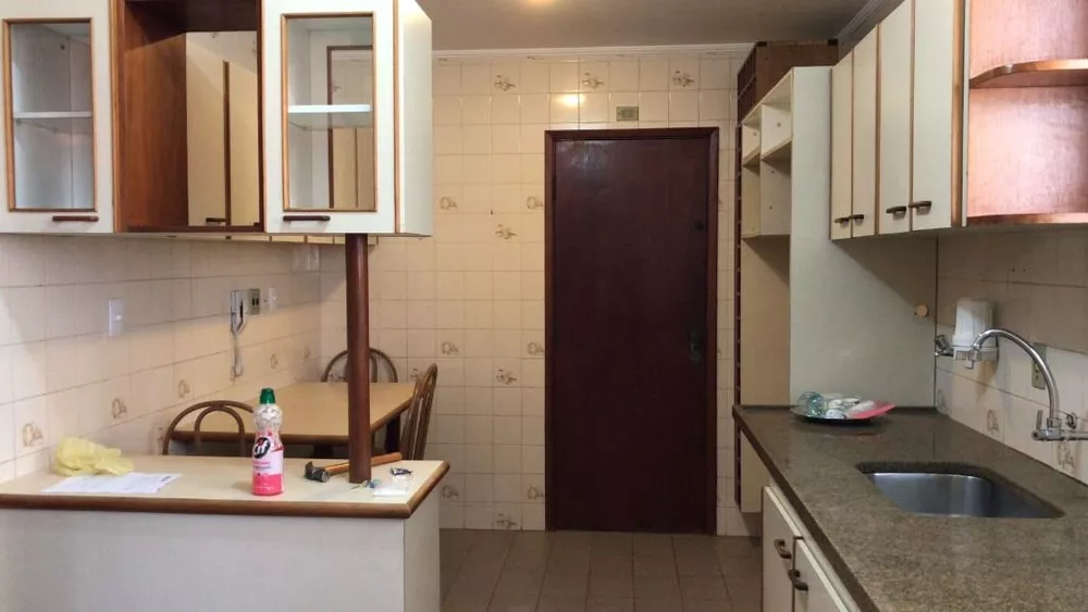 Apartamento à venda com 3 quartos, 113m² - Foto 3