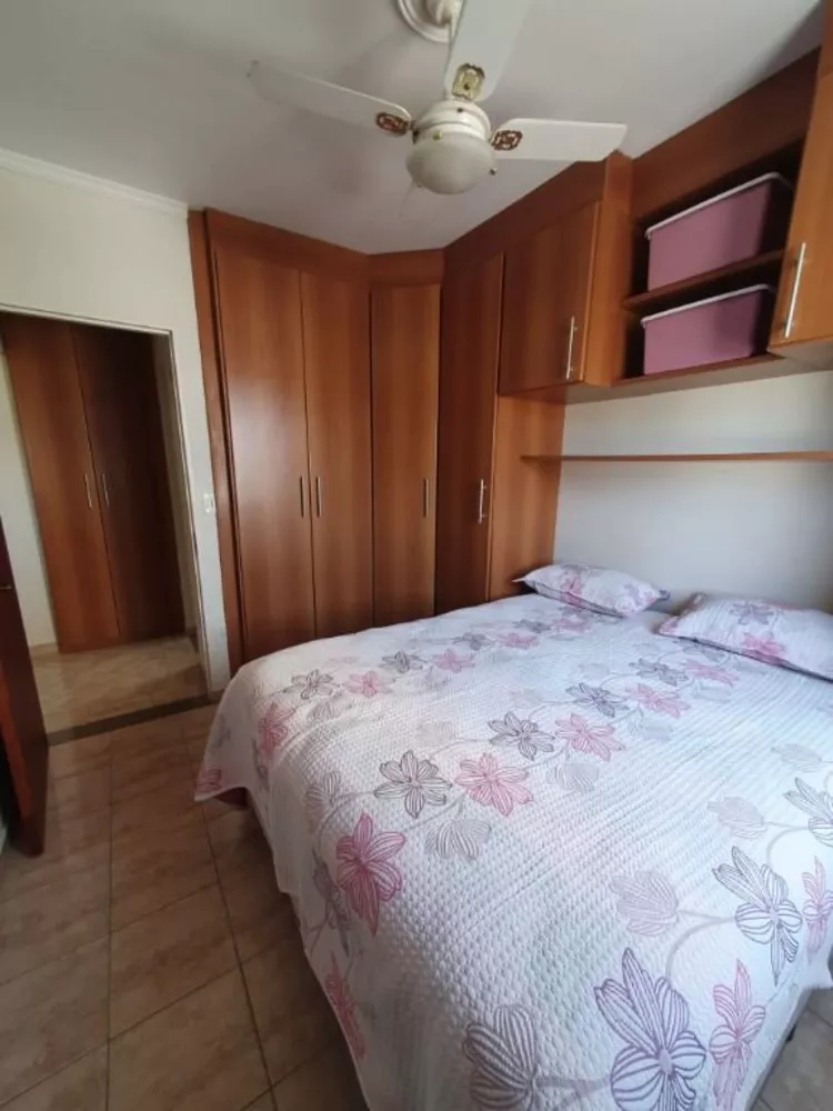 Apartamento à venda com 2 quartos, 72m² - Foto 4