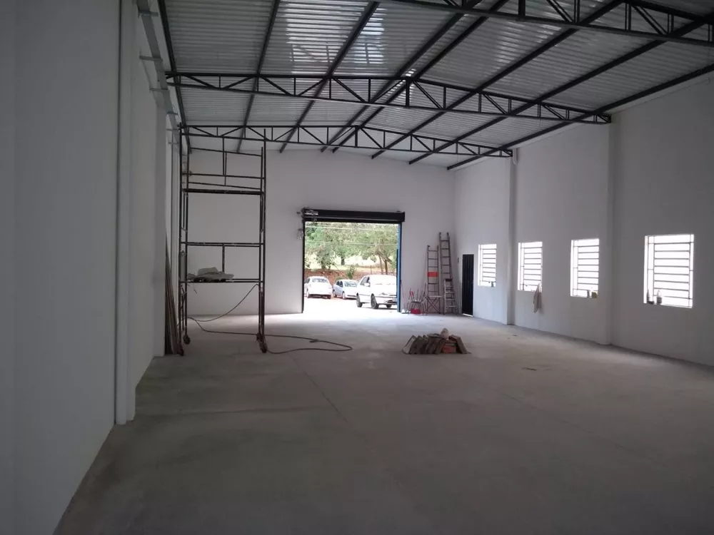 Depósito-Galpão-Armazém à venda, 240m² - Foto 3