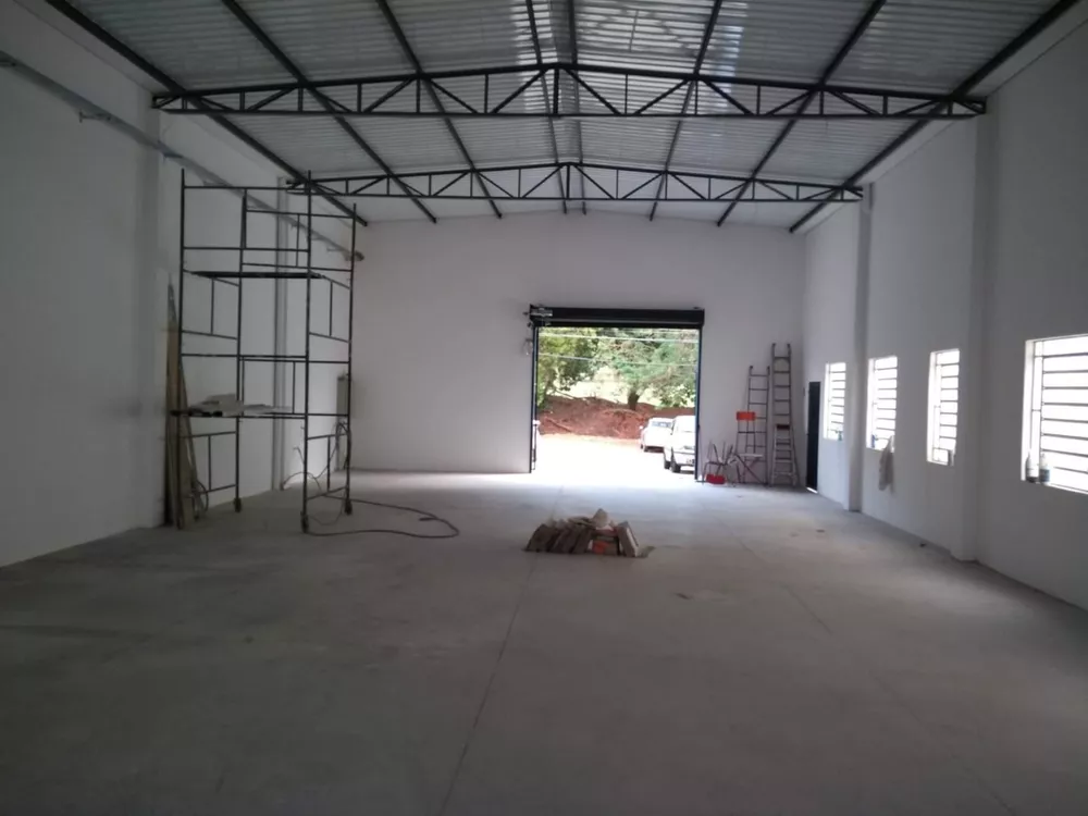 Depósito-Galpão-Armazém à venda, 240m² - Foto 2