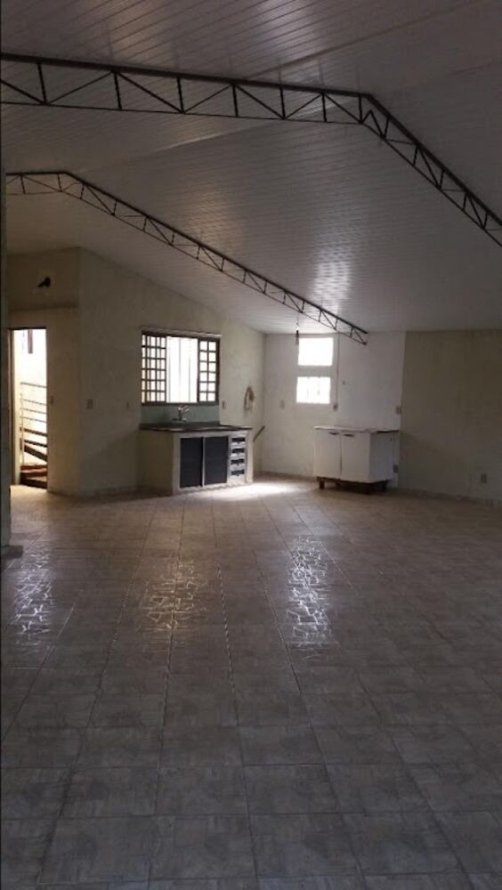 Casa, 2 quartos, 350 m² - Foto 1