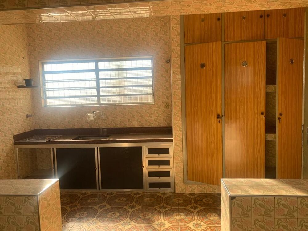 Casa, 4 quartos, 250 m² - Foto 16