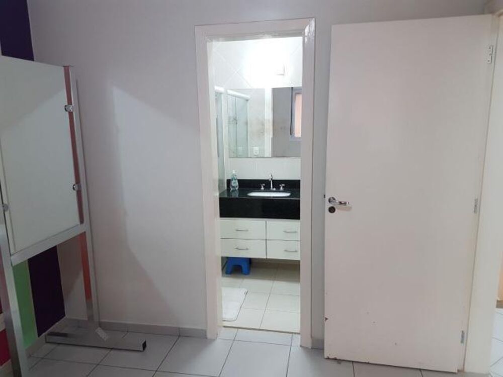 Casa, 3 quartos, 288 m² - Foto 2