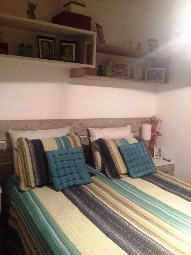 Apartamento à venda com 3 quartos, 90m² - Foto 1