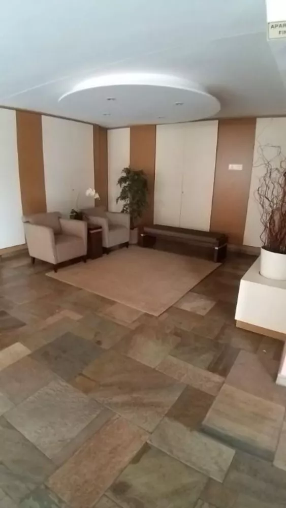 Apartamento à venda com 3 quartos, 142m² - Foto 1