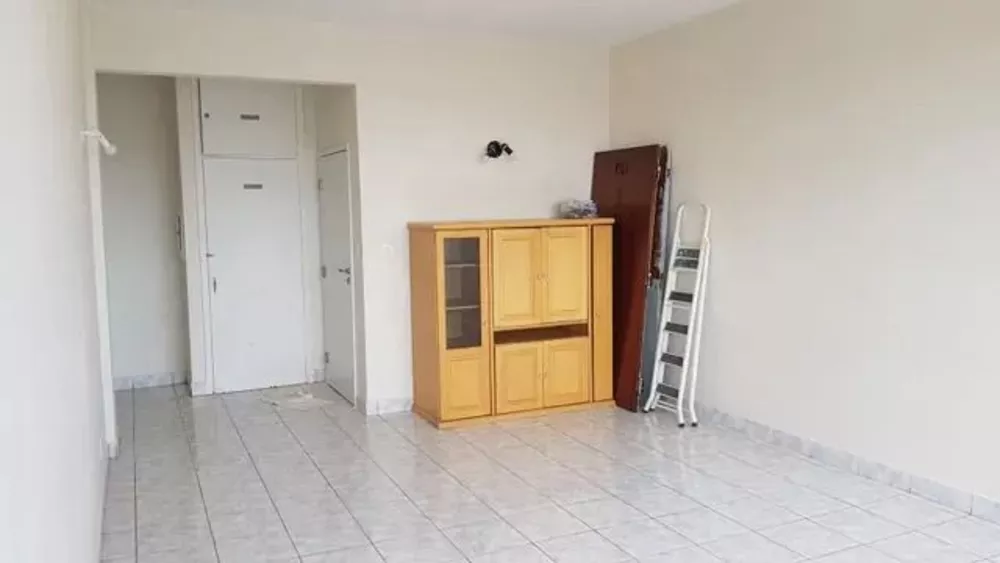 Apartamento à venda com 3 quartos, 149m² - Foto 3