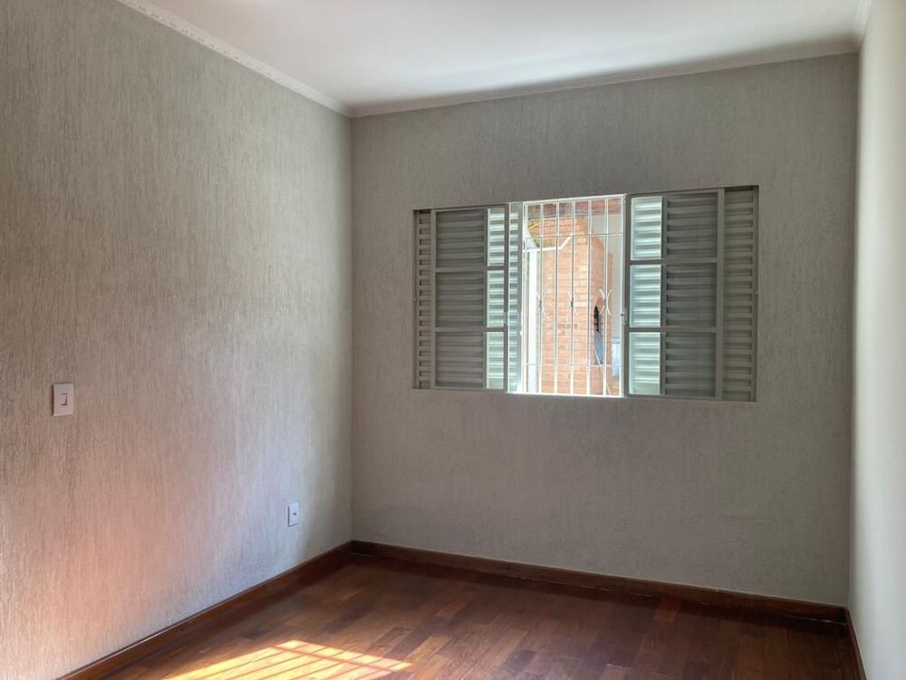 Casa, 3 quartos, 178 m² - Foto 2