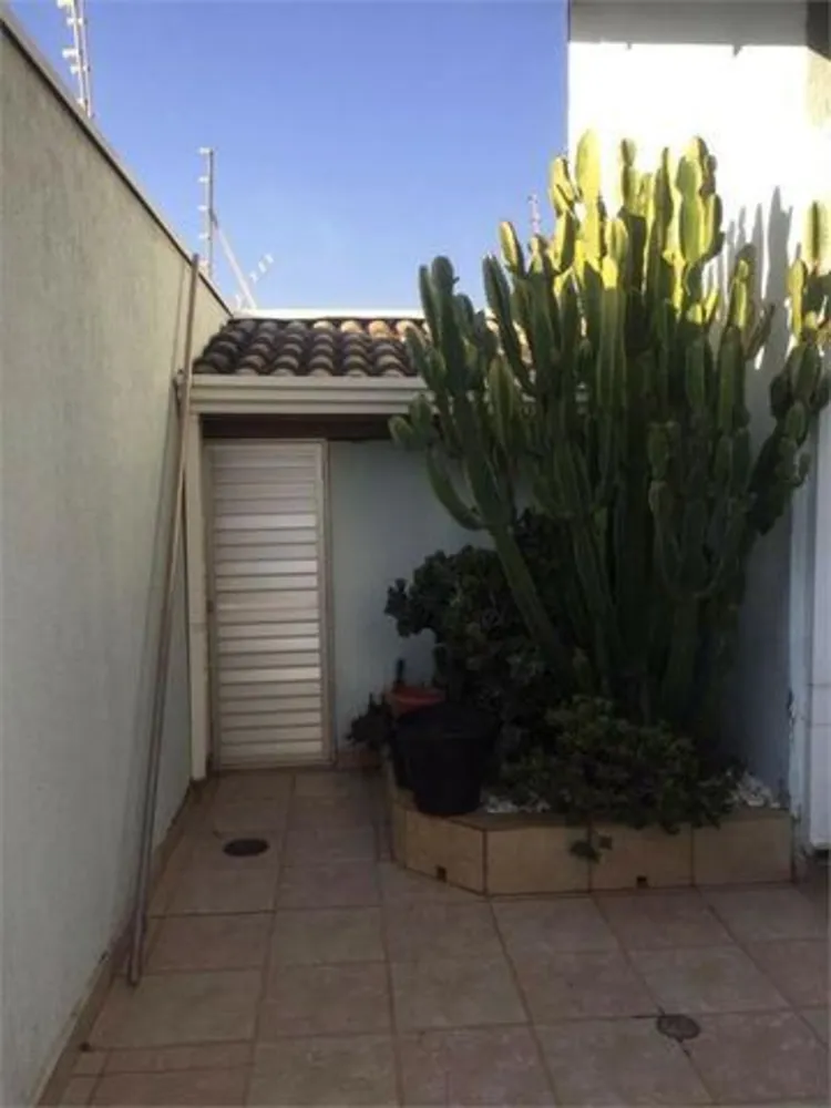 Casa, 3 quartos, 259 m² - Foto 3