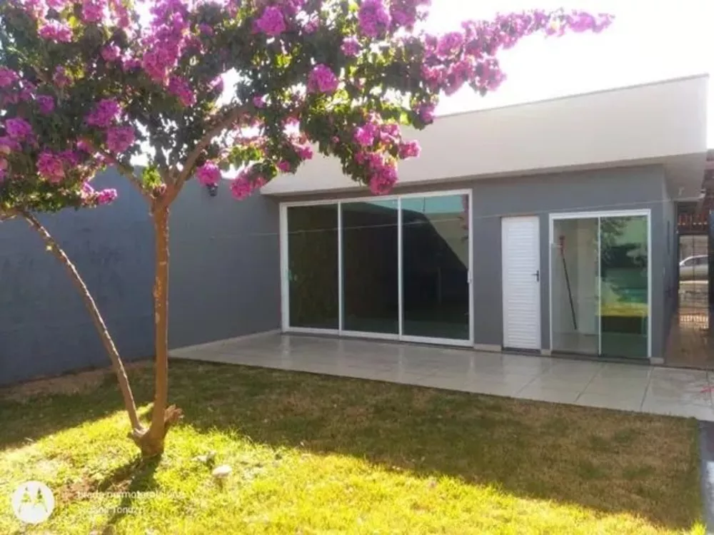 Casa à venda com 3 quartos, 148m² - Foto 2