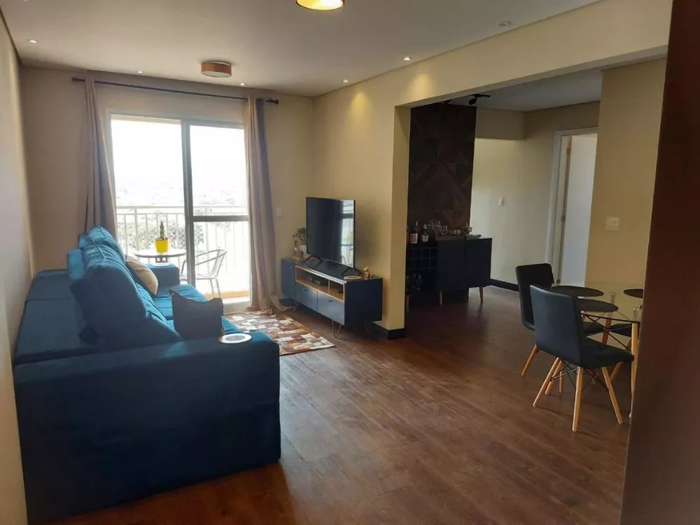 Apartamento à venda com 3 quartos, 80m² - Foto 2