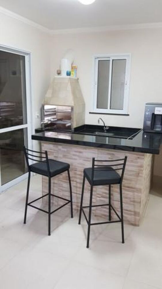 Casa, 3 quartos, 200 m² - Foto 2